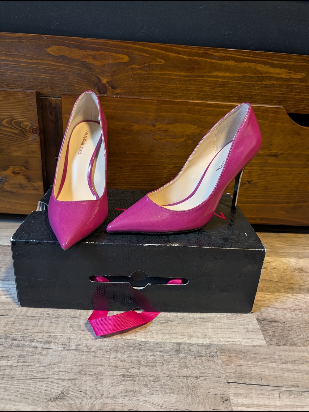 Material Girl - Pump ; Tiecia-50 ; Bright Purple/Pink
